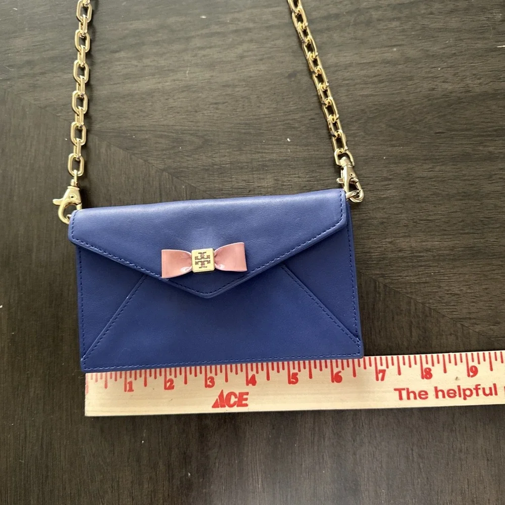 Tory Burch envelope clutch crossbody wallet purse blue leather Gold Chain
